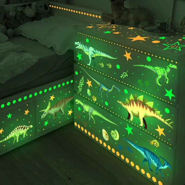 Stickers dinosaure phosphorescent - Planète Dinosaure - Jouets, Vêtements, Bijoux et Accessoires pour les Fans de Dinosaures