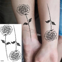 Tatouage Dinosaure: Tatouage dinosaure réaliste
